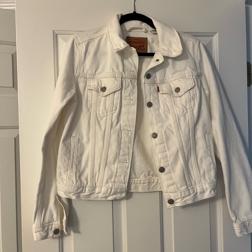 Levi's White Sherpa Lined Jean Jacket